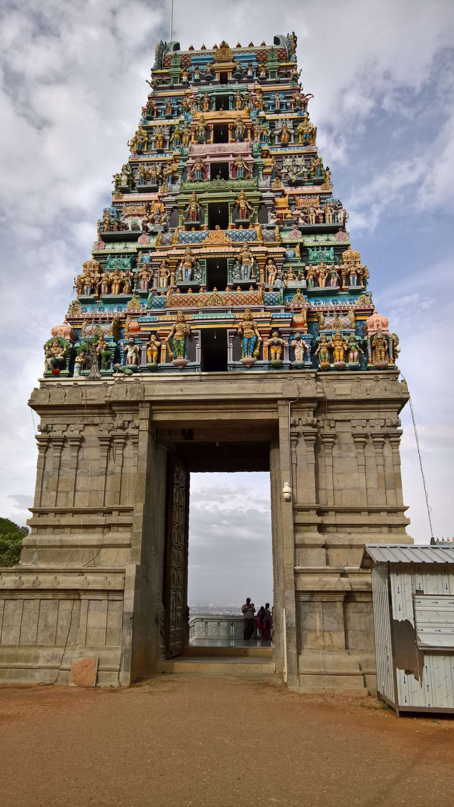 WP 20160630 16 36 44 Rich LI