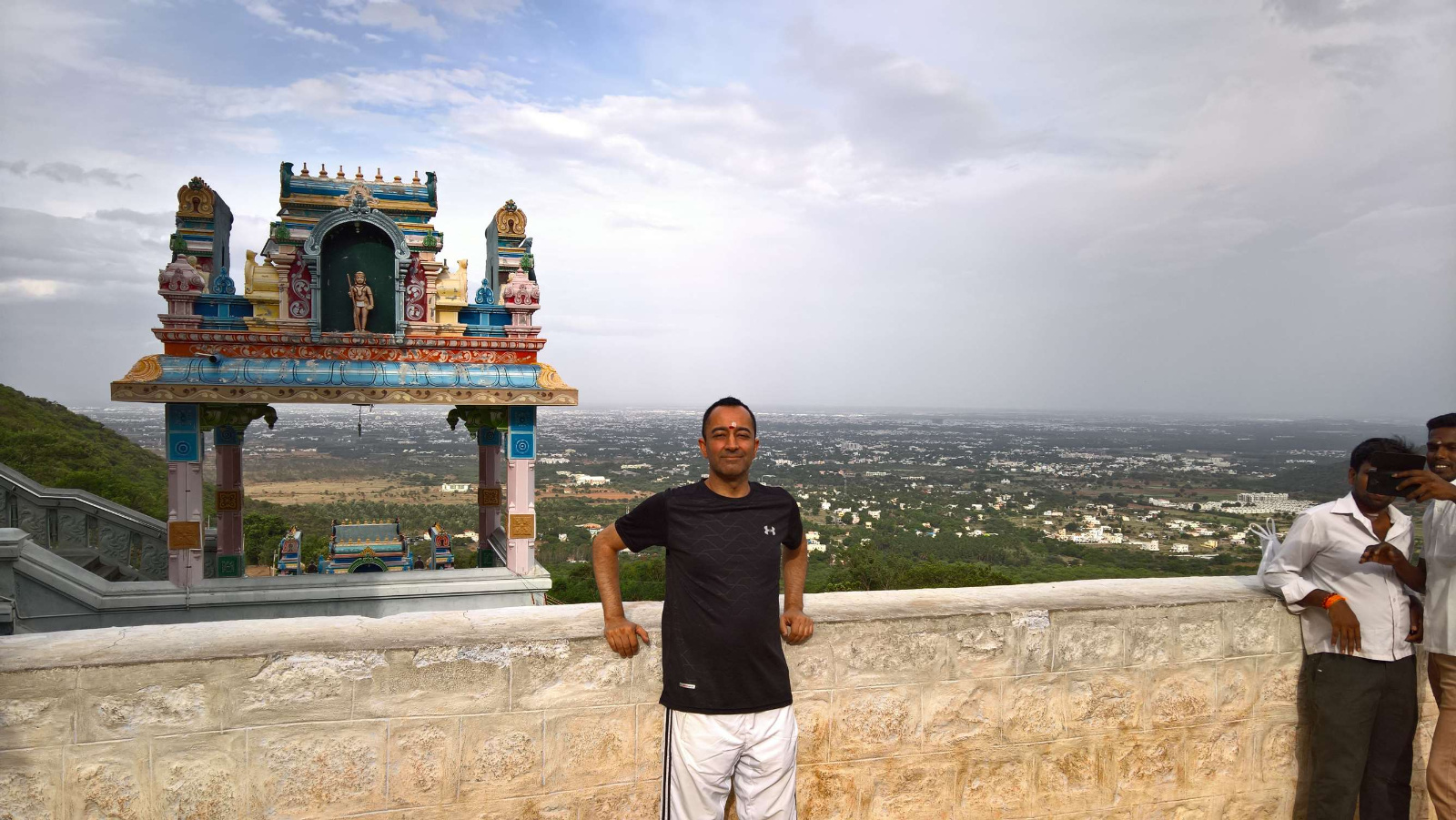 WP 20160630 16 40 17 Rich LI