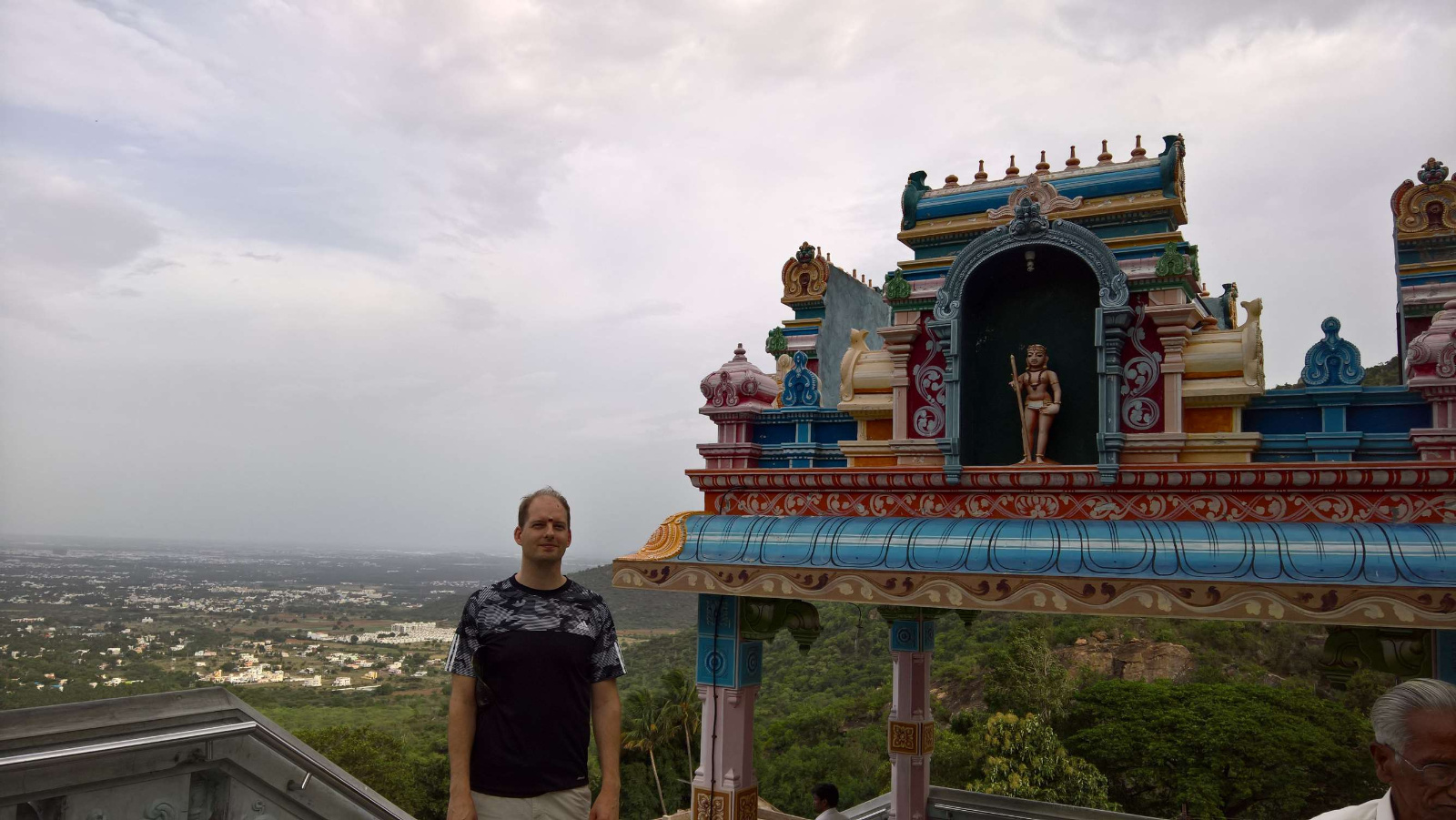 WP 20160630 16 44 45 Rich LI