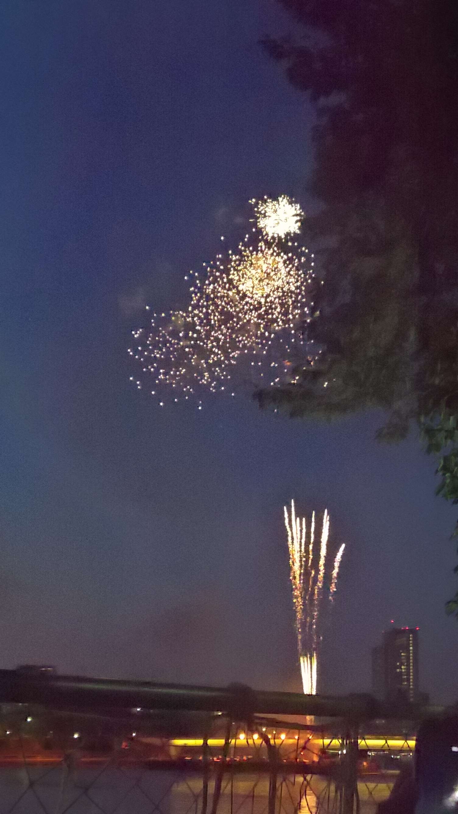 WP 20160730 19 20 01 Rich LI