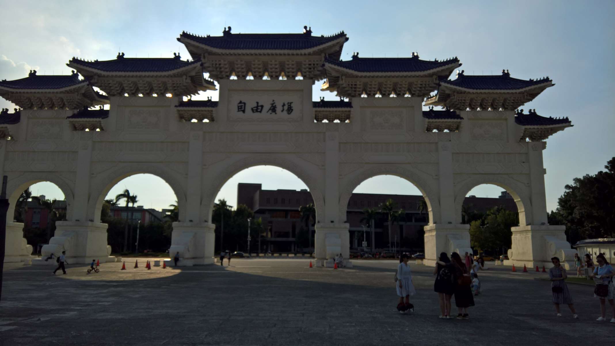 WP 20160804 17 10 36 Rich LI