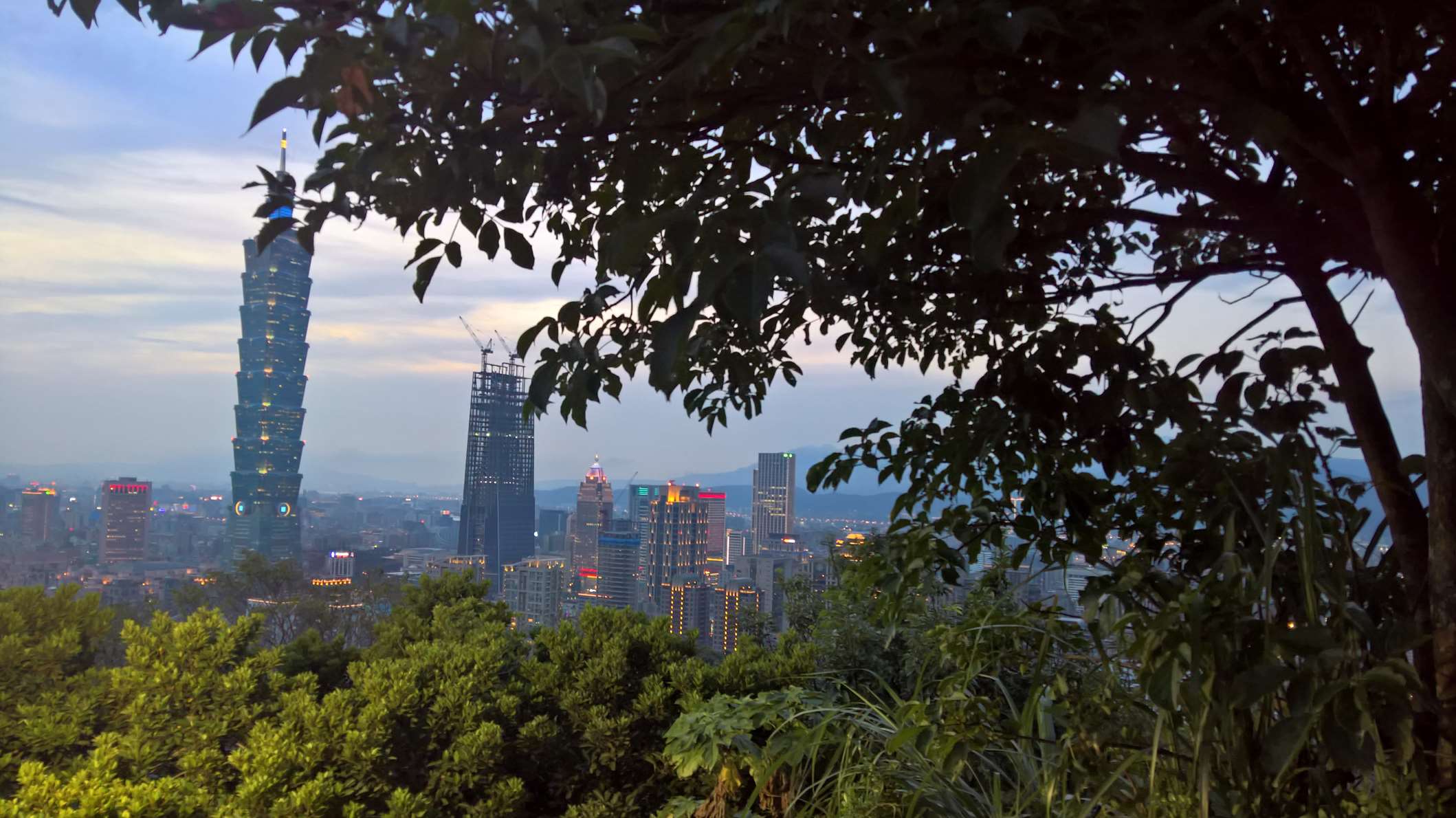 WP 20160805 18 42 07 Rich LI